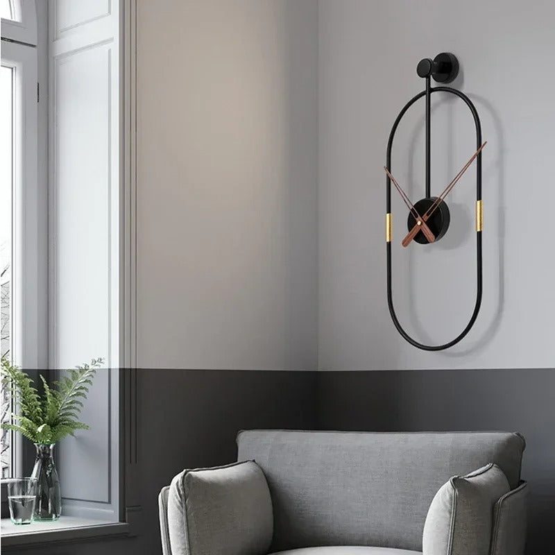 Oval Black Metal Wall Clock | Ovalo