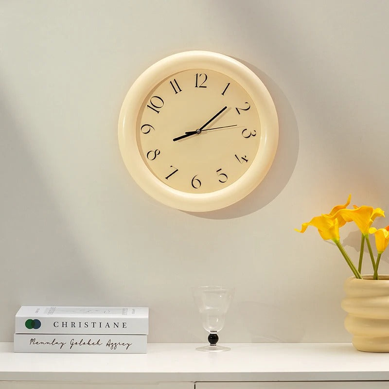 Modern Round Wall Clock | Sevo