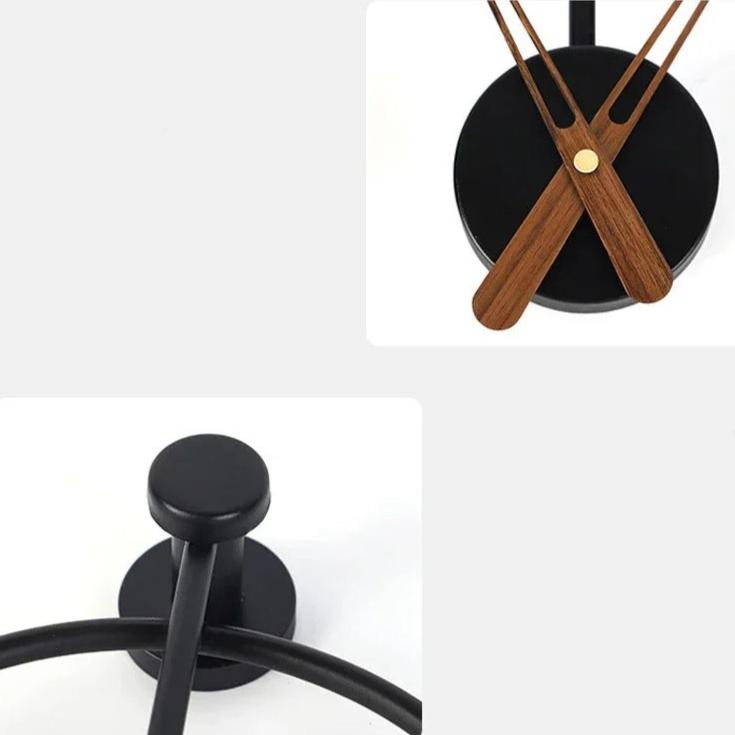Oval Black Metal Wall Clock | Ovalo