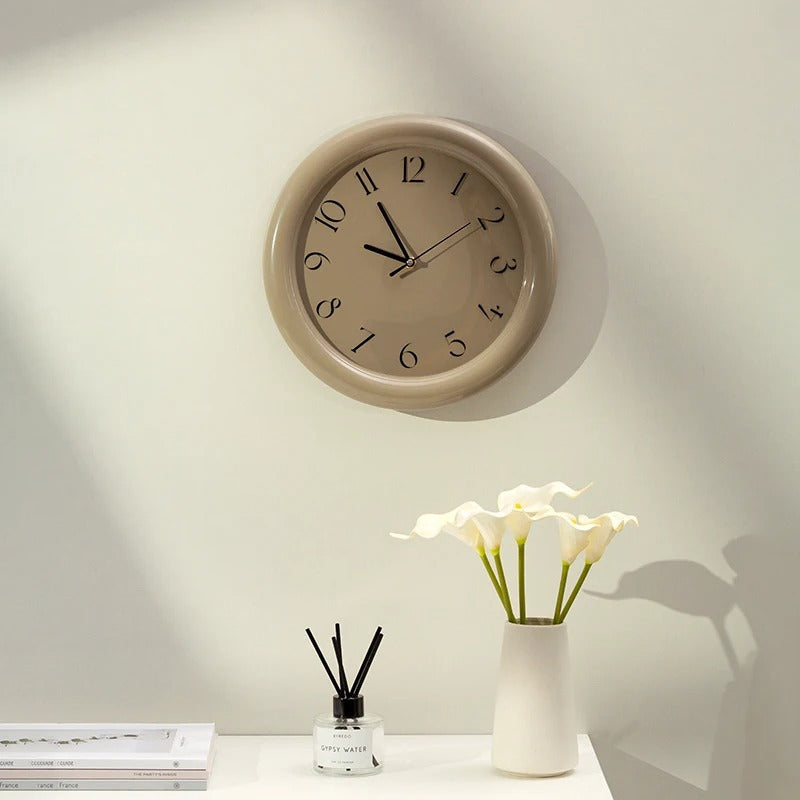 Modern Round Wall Clock | Sevo