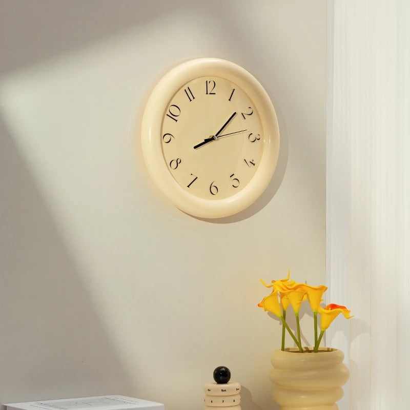 Modern Round Wall Clock | Sevo