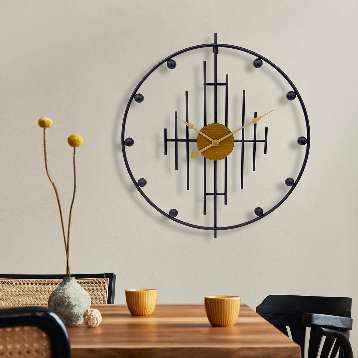 Numberless Black Metal Wall Clock | Axelo