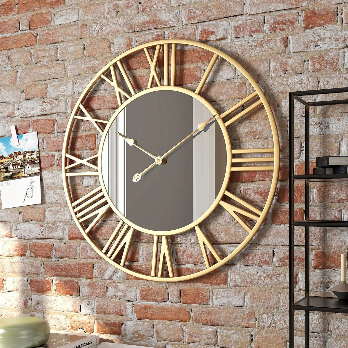 Mirrored wall clock with Roman numerals | Roma